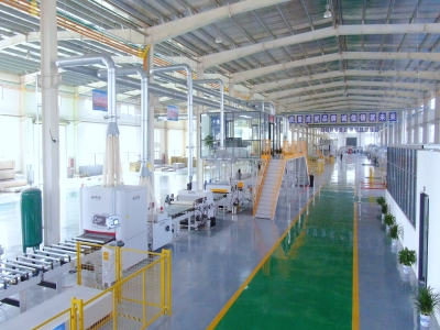 外墻保溫裝飾一體化系統(tǒng)生產(chǎn)線：高效節(jié)能、智能環(huán)保的建筑生產(chǎn)利器