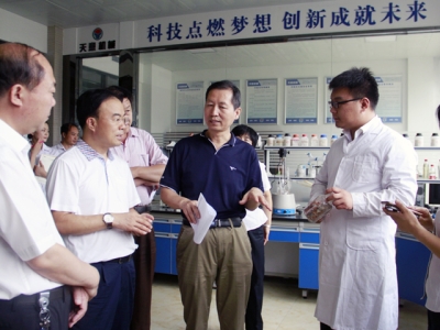 山東省知識產(chǎn)權(quán)局協(xié)調(diào)管理處處長呂寶禮一行領導蒞臨天意參觀調(diào)研