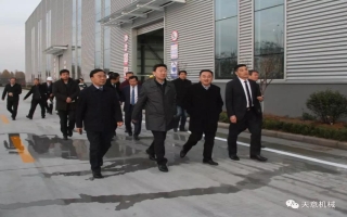 山東省住建廳黨組成員、副廳長張曉海蒞臨天意機械調(diào)研指導(dǎo)